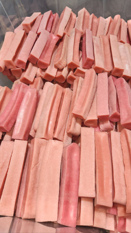 Strawberry Yak Chew - Large 3 oz